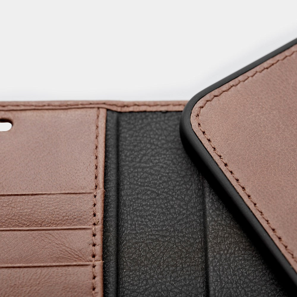 Trunk iPhone 13 Pro Ekte Skinn Deksel med Avtakbart Deksel - Brun