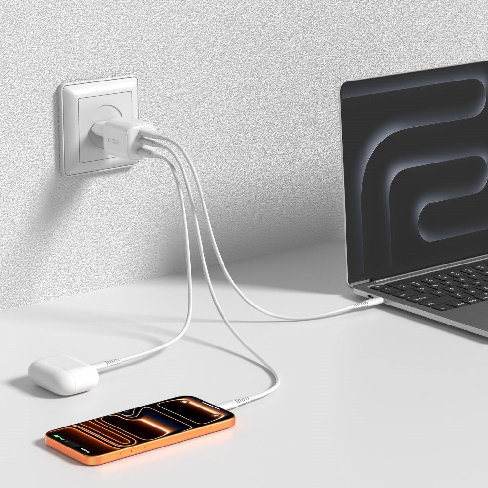 Tech-Protect 100W Vegglader - 1 x USB-A - 2 x USB-C - Hvit