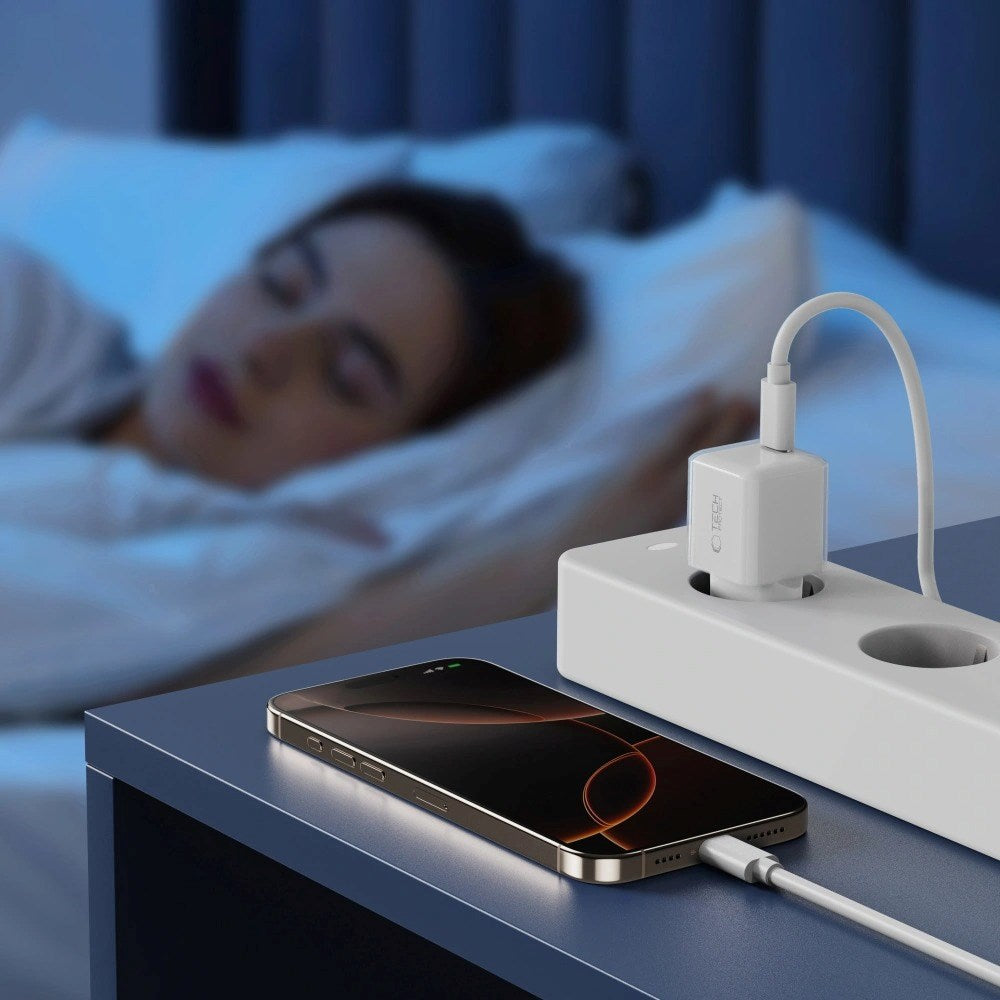 Tech-Protect NCM25 Vegglader med 25W - 1 x USB-C - Hvit