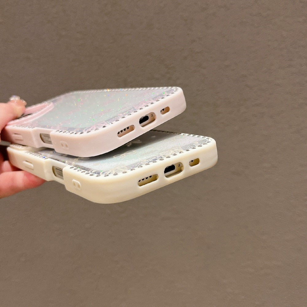 EIDERWOOD iPhone 16 Hybrid Deksel med Sløyfer og Rhinestones - Gjennomsiktig / Hvit