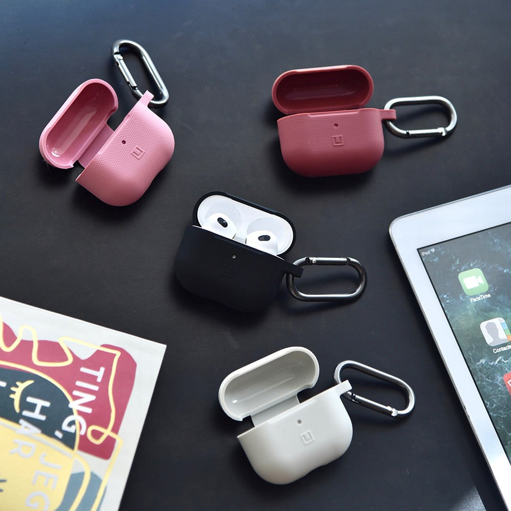 UAG Apple AirPods (3. gen.) U Series Silikondeksel - Dot - Rød