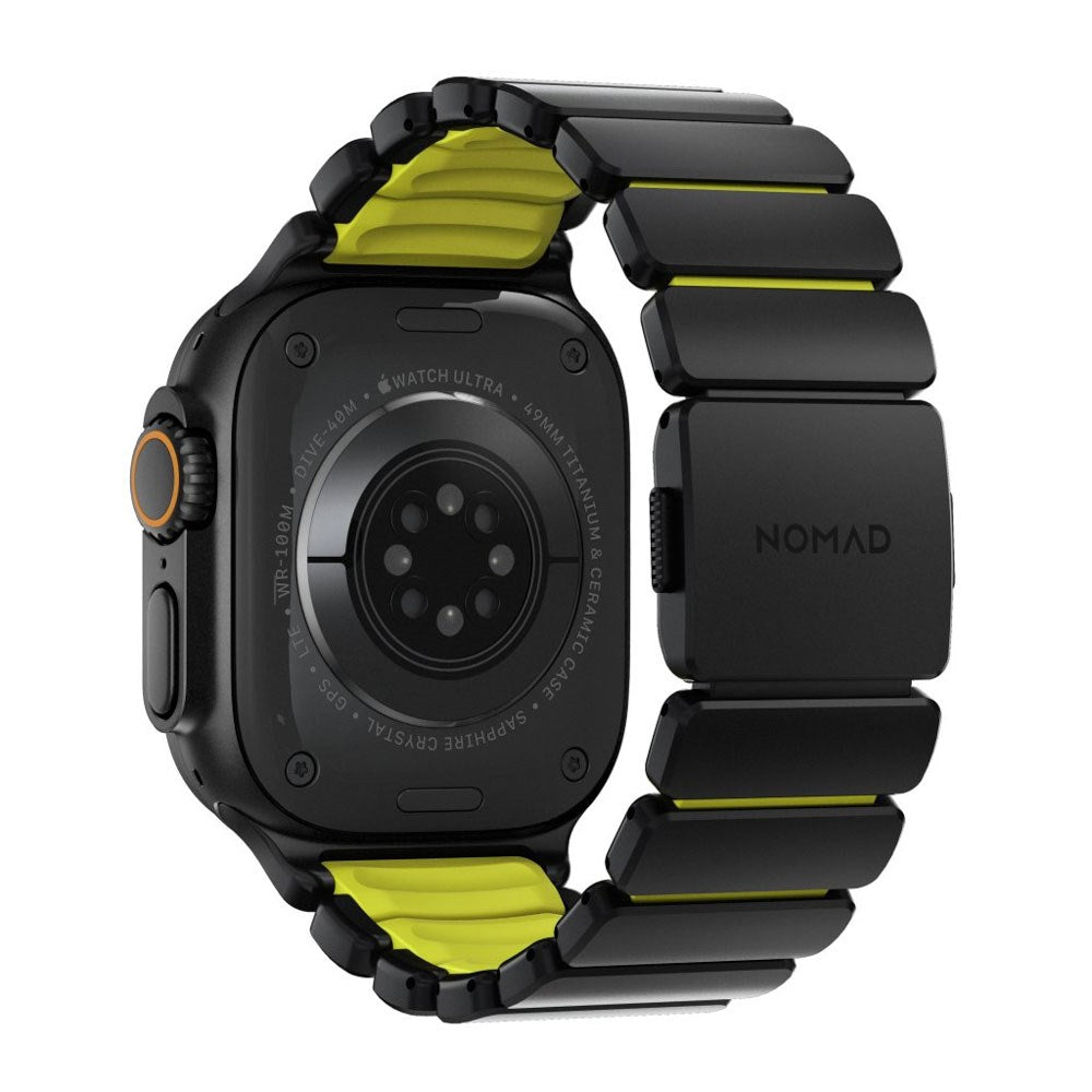 Apple Watch (42 / 44 / SE / 45 / 46 / 49mm) Nomad Stratos Band - Black Titanium - Volt