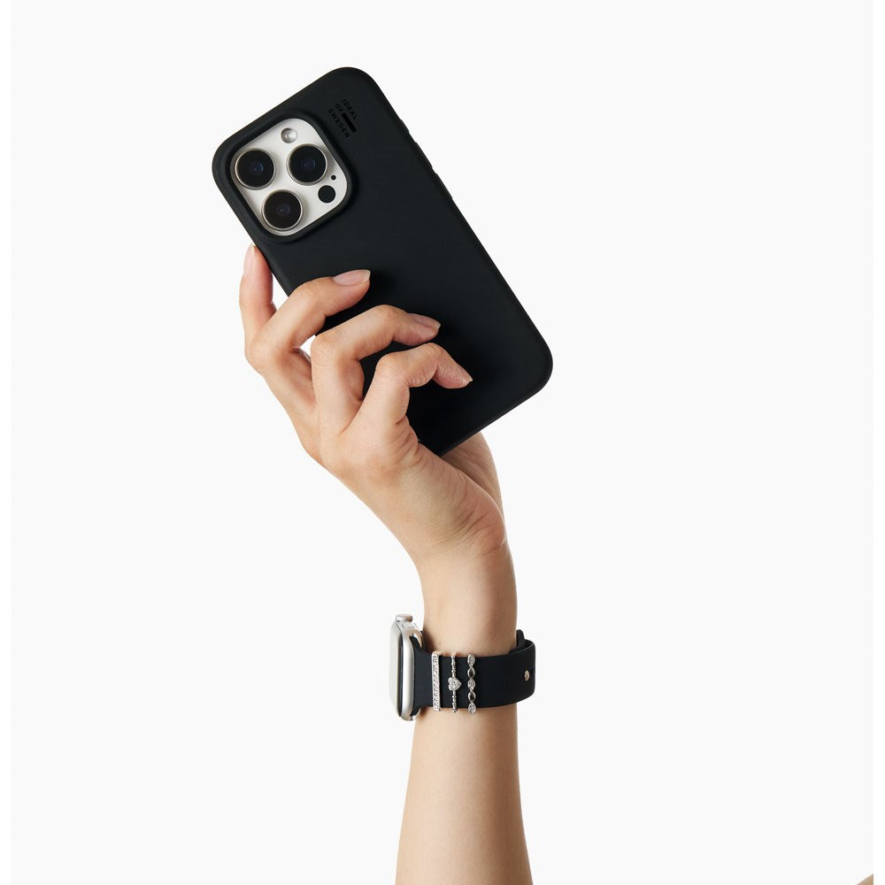 Apple Watch (38/40/SE/41/42mm) iDeal of Sweden Silikon Klokkerem - Størrelse S/M - Black