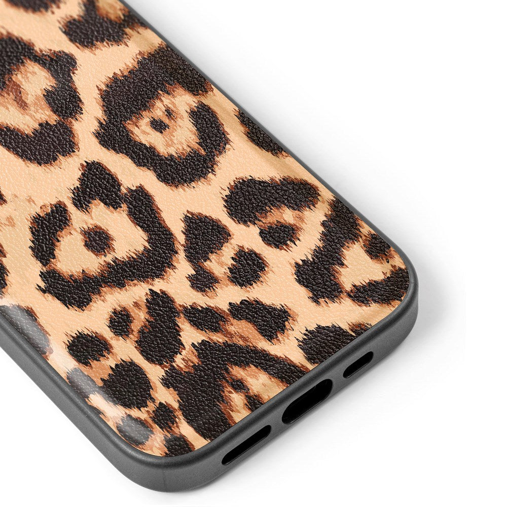 iDeal Of Sweden iPhone 17e / 16e / 15 / 14 / 13 Vegan Leather Deksel - Timeless Leo