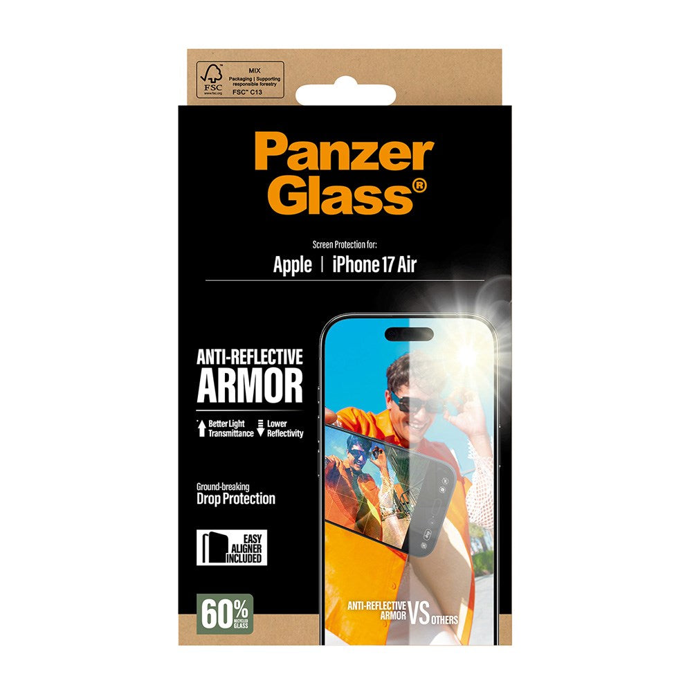 PanzerGlass iPhone Air Ultra Wide Fit Skjermbeskyttelse med EasyAligner - Anti-Reflective - Gjennomsiktig