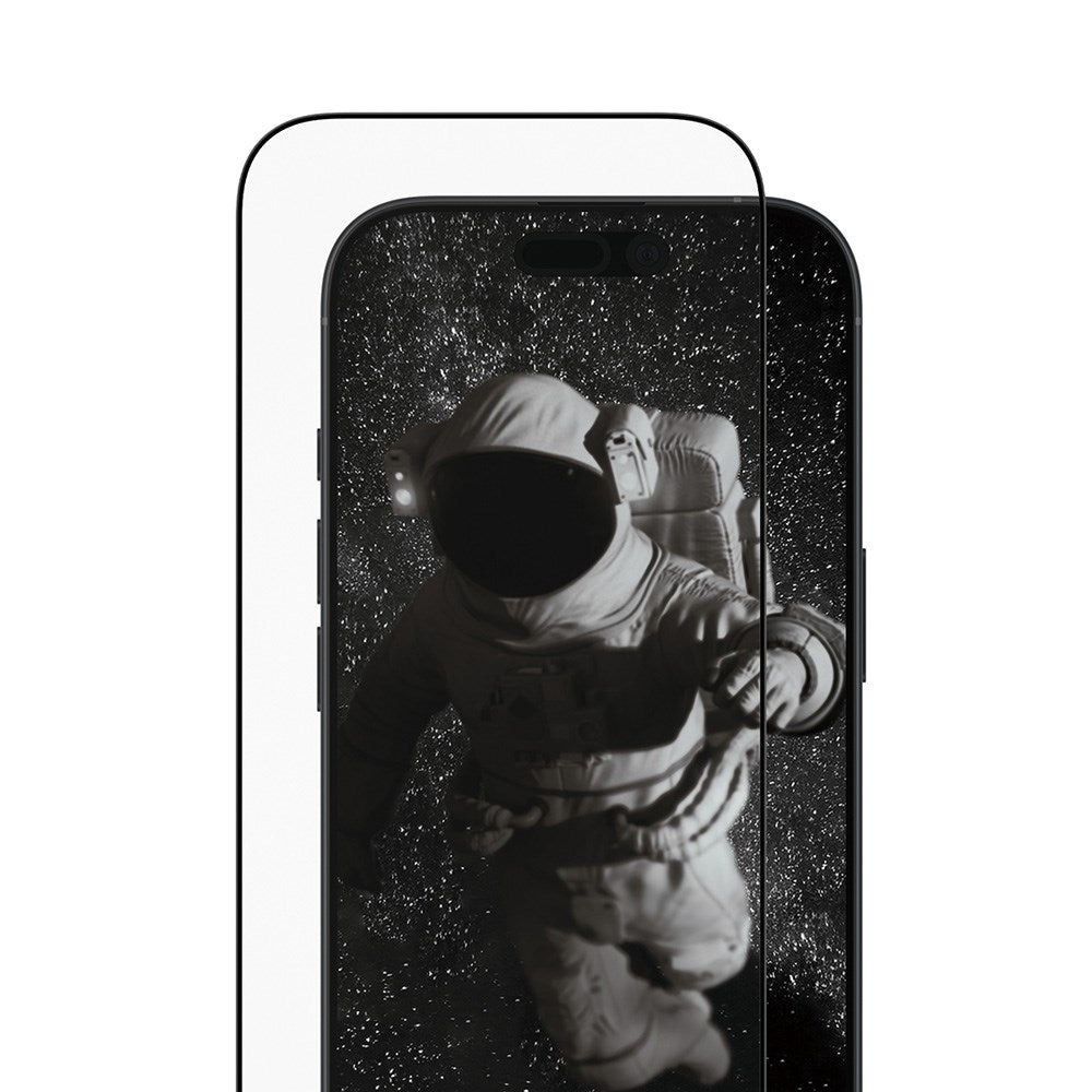 PanzerGlass iPhone 17 / 16 Pro Ceramic Skjermbeskyttelse med EasyAligner - Ultra Wide Fit - Gjennomsiktig
