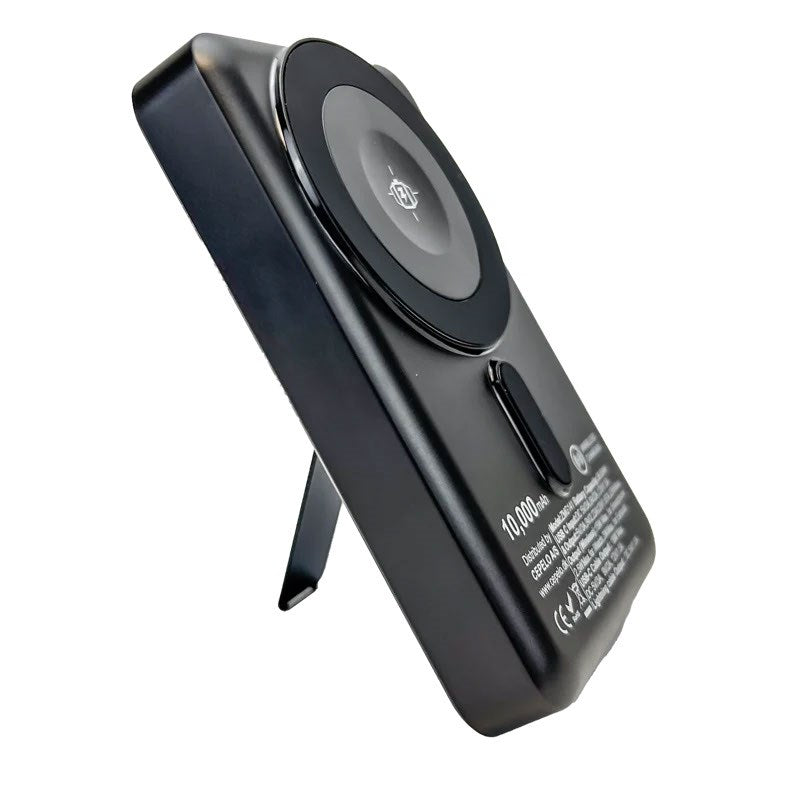 Zmartgear Powerbank Pro 6-i-1 med 18W / 10.00mAh / Trådløs Lading / Innebygd USB-C & Lightning-Kabel / Stativ - Svart
