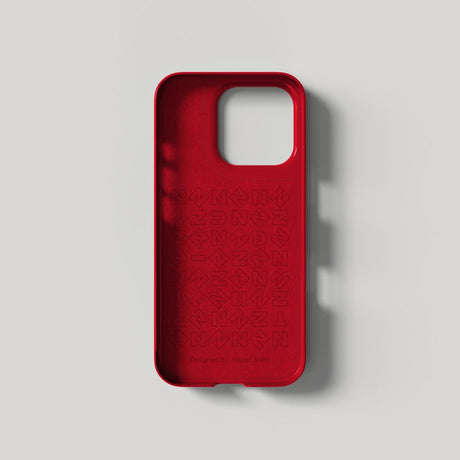 Nudient Thin Case iPhone 16 Pro Deksel - MagSafe Kompatibel  - Cherry Red Gloss