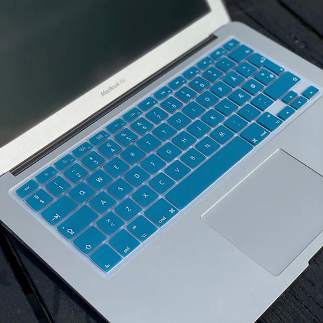 Philbert MacBook Pro 17" / Pro 15" Retina / Pro 15" / Pro 13" Retina / Pro 13" / Air 13" / Air 11" Keyboard Deksel m. Dansk Tastatur - Lyseblå