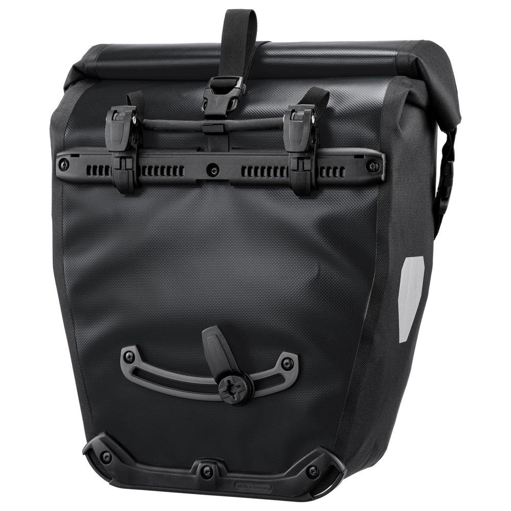 ORTLIEB Back-Roller 20L Sykkelveske for Bagasjebærer (42 x 32 x 17 cm) - Svart