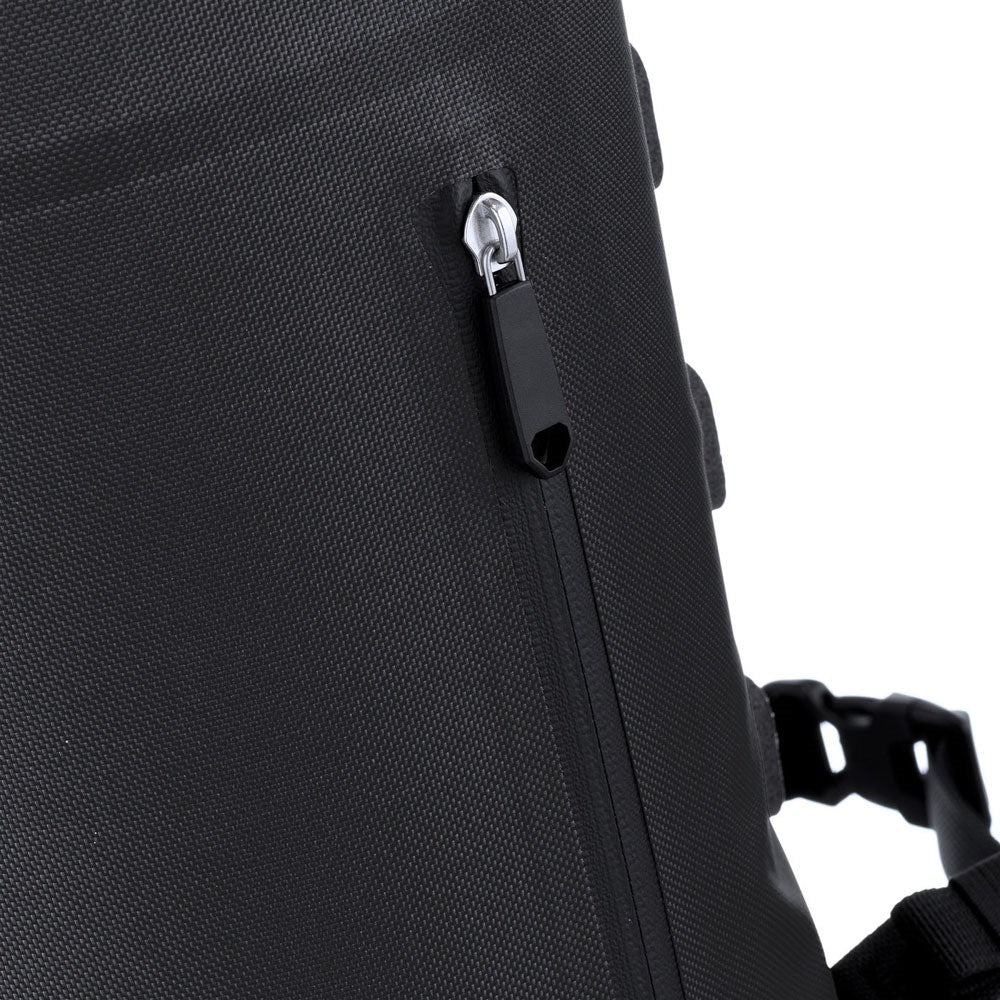ORTLIEB Commuter-Daypack 21L Ryggsekk (50 x 30 x 15.5cm) - Svart