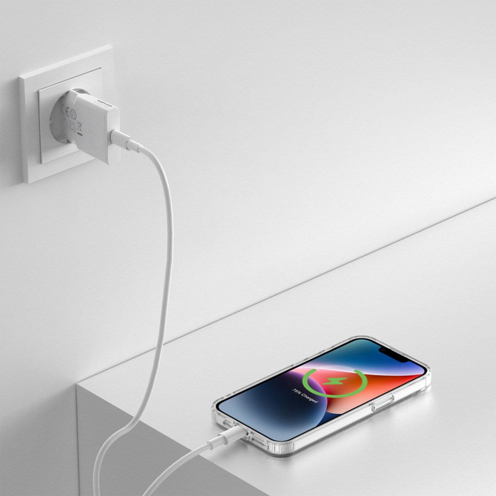 iPhone 17e / 16e 4smarts 3-i-1 Premium Starter Set - MagSafe Deksel, Skjermbeskyttelse & 20W Vegglader - Gjennomsiktig / Hvit