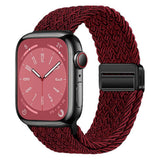 Apple Watch (38/40/SE/41/42 mm) Lippa Nylonstropp med Magnetlås – Rød