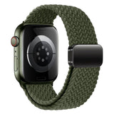 Apple Watch (42/44/SE/45/46/49 mm) Lippa Nylonstropp med Magnetlås – Grønn