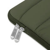 Tech-Protect Fluffy MacBook / Laptop 13-14" (25 x 35 cm) Sleeve med Ekstra Glidelåslomme - Mørkegrønn
