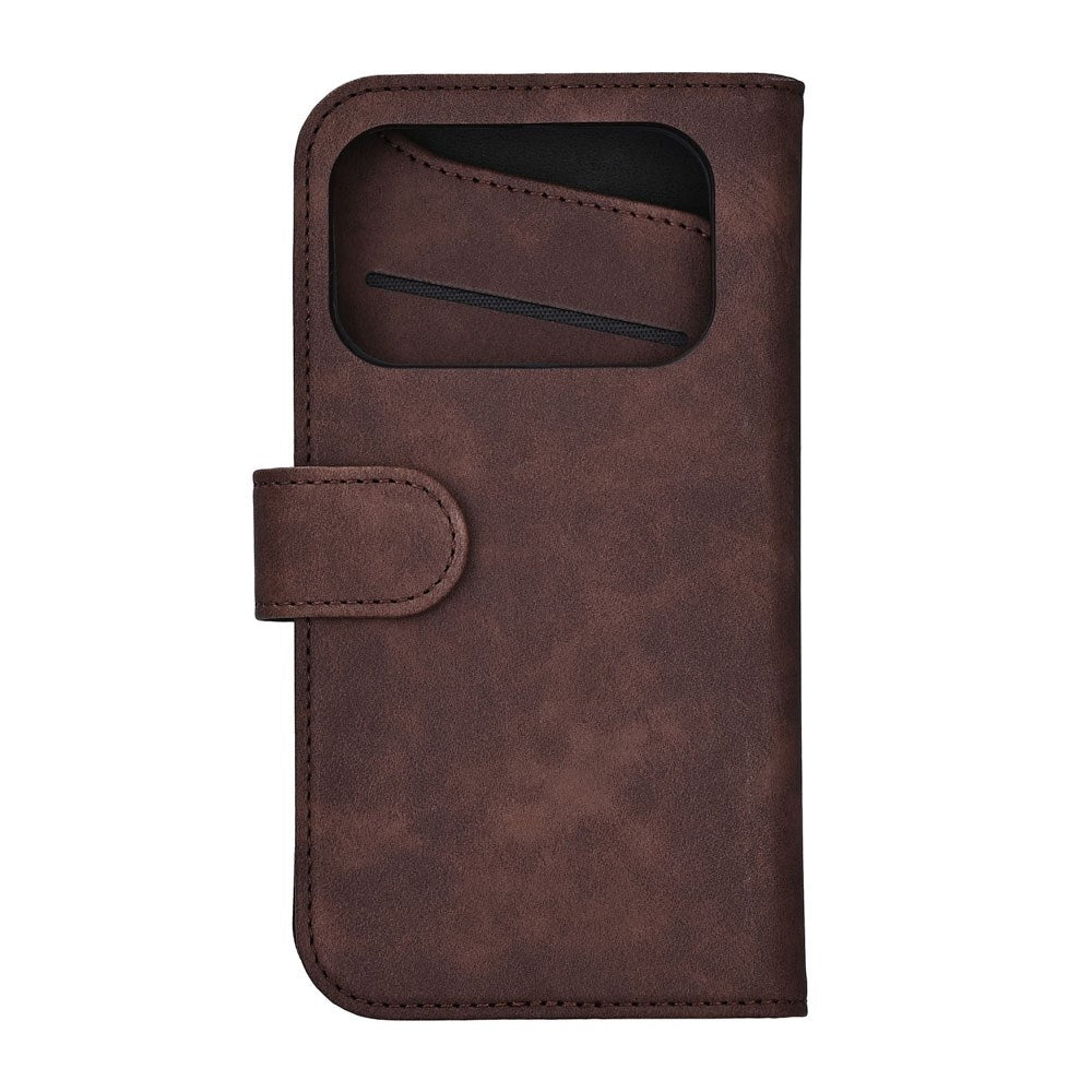 iPhone 17 Pro GEAR Kunstskinn Flip Deksel - MagSafe Kompatibel - Brun