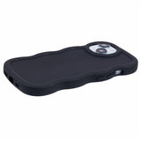 iPhone 15 EIDERWOOD Fleksibelt Plast Wavy Deksel - Svart