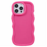 iPhone 16 Pro Max EIDERWOOD Fleksibelt Plast Wavy Deksel - Pink