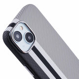 EIDERWOOD Mønstret Carbon Deksel - iPhone 14 - MagSafe Kompatibel - Grey Stripes