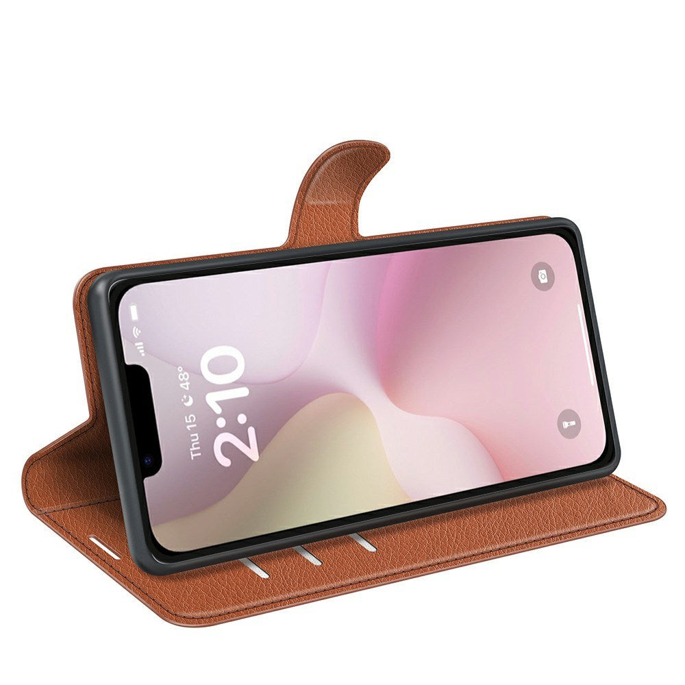 EIDERWOOD iPhone 17e / 16e Kunstskinn Flip Deksel m. Kortholder & Ståfunksjon - Brun
