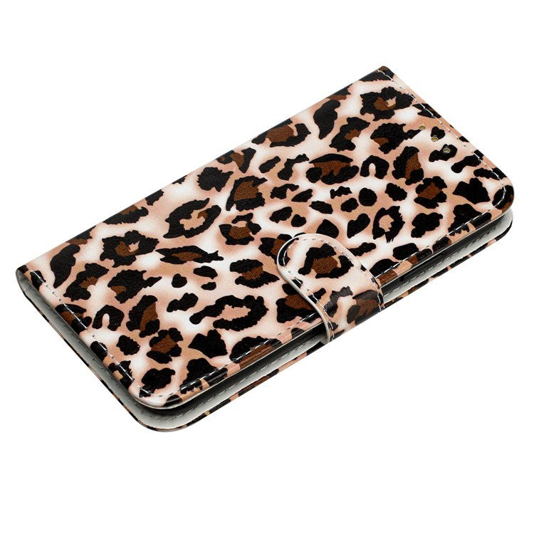 EIDERWOOD iPhone 17 Pro Kunstskinn Flip Deksel med Lommebok & Stropp – Leopard