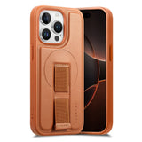 iPhone 13 Pro Hard Plast Deksel m. Kunstskinn Bakside & Fingerrem - MagSafe Kompatibel - Brun