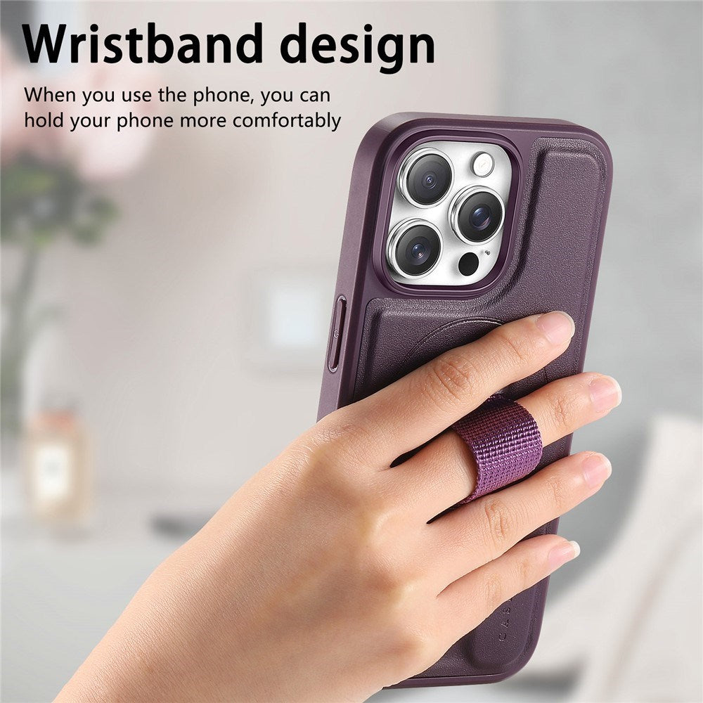 iPhone 15 Pro Hard Plast Deksel m. Kunstskinn Bakside & Fingerrem - MagSafe Kompatibel - Lilla