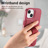 iPhone 14 / 13 Hard Plast Deksel m. Kunstskinn Bakside & Fingerrem - MagSafe Kompatibel - Rød