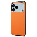 EIDERWOOD iPhone 17 Pro Max Hybrid Plast Deksel med Skinntekstur – Oransje
