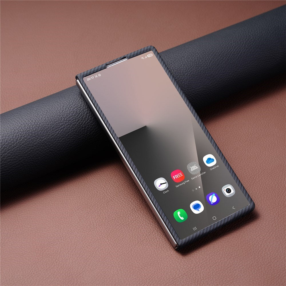 Samsung Galaxy Z Fold8 Ultra Hardt Plast Carbon Deksel - MagSafe Kompatibel - Svart