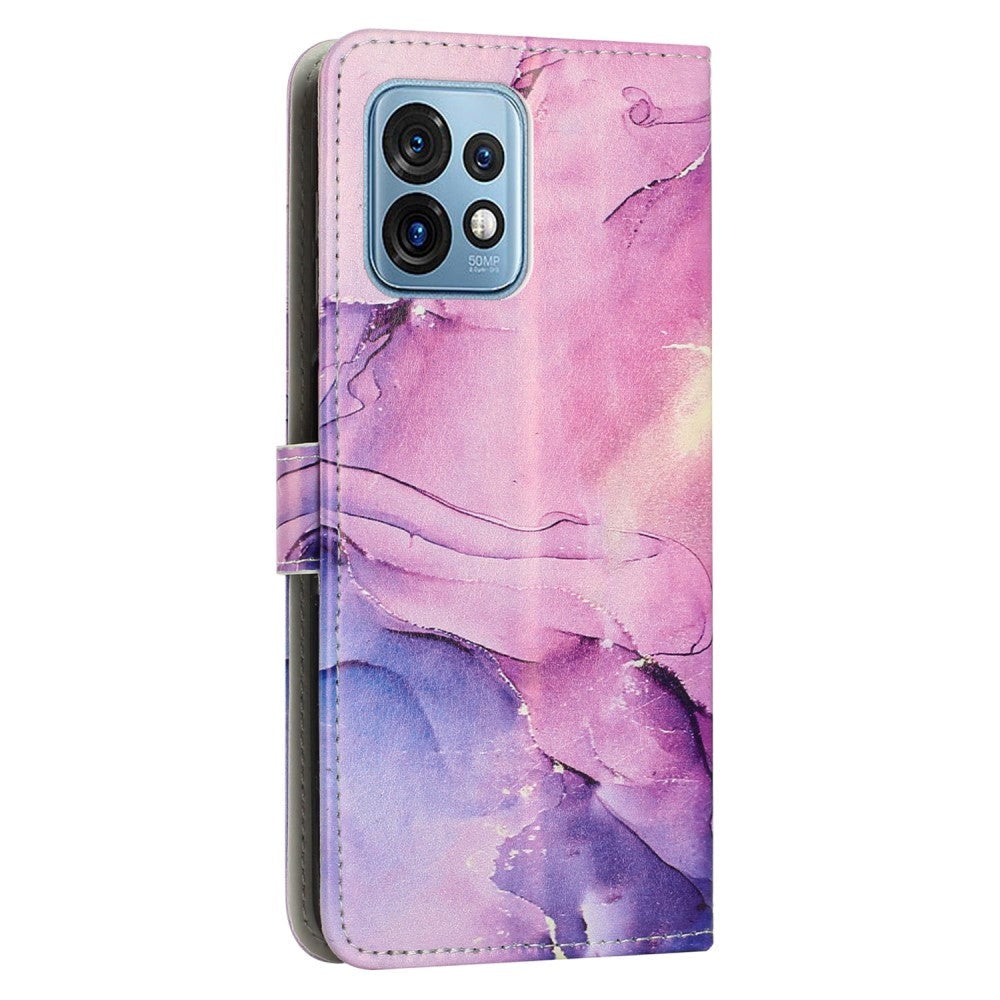 Motorola Edge 40 Pro Skinn Deksel med Lommebok & Stropp - Marmor - Lilla / Rosa