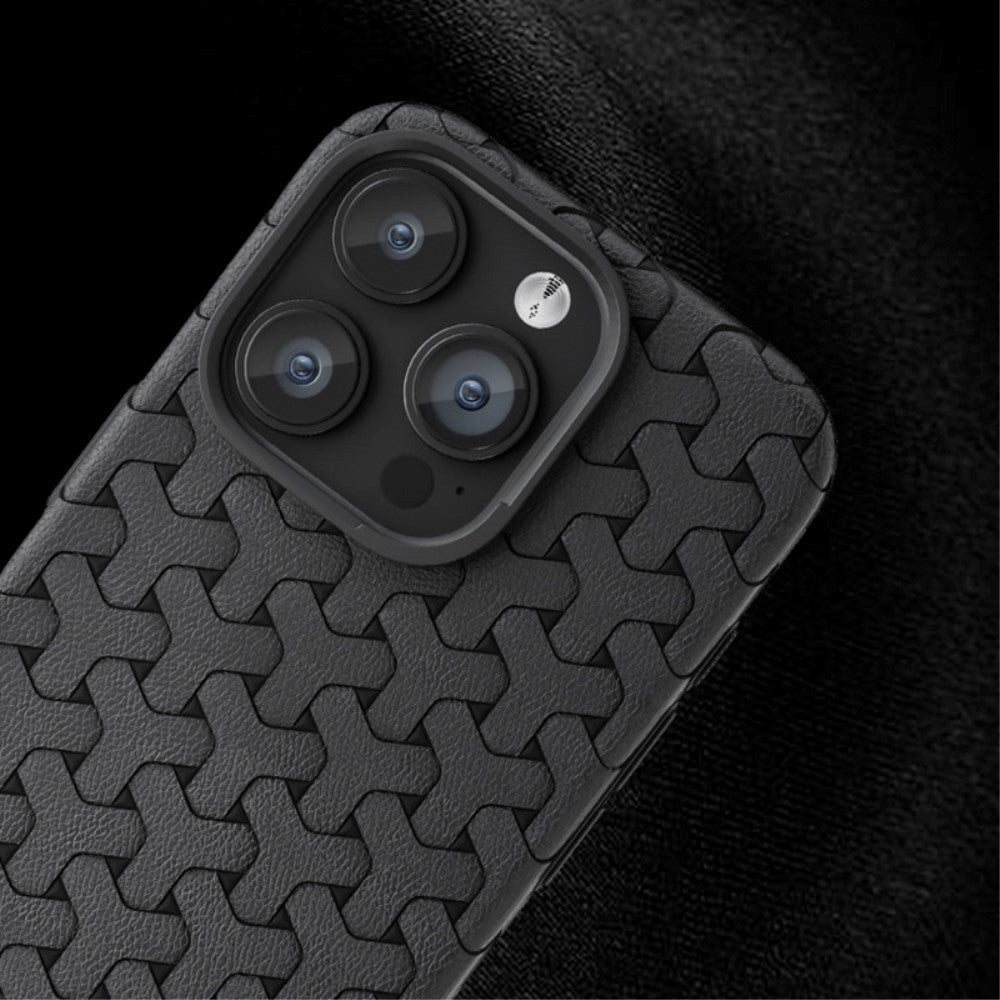 iPhone 15 Pro Fleksibelt Plastdeksel - Flettet Tekstur - Lilla