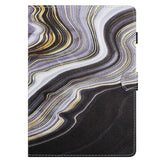 iPad 11" (2025) / iPad 10.9" (2024/2022) Kunstskinn Deksel m. Stativfunksjoner & Kortholder - Svart / Gull Marmor