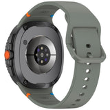 EIDERWOOD Samsung Galaxy Watch 8 / 8 Classic (40 / 44 / 46mm) Silikon Rem m. Søm - Army Green