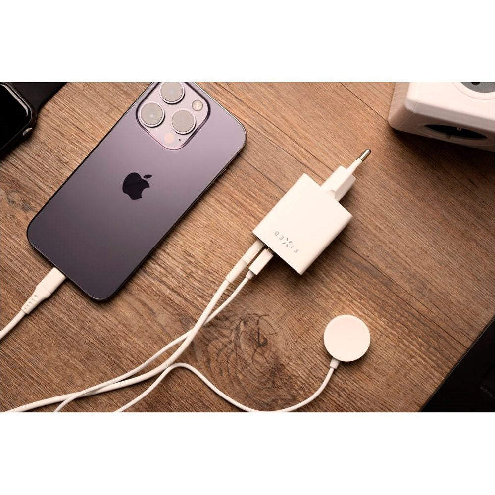 Fast Mini Vegglader 45W m. USB-A & USB-C - Hvit
