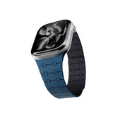 Apple Watch (42/44/SE/45/46/49) Epico Magnetic+ Silikone Klokkereim - Blå / Svart