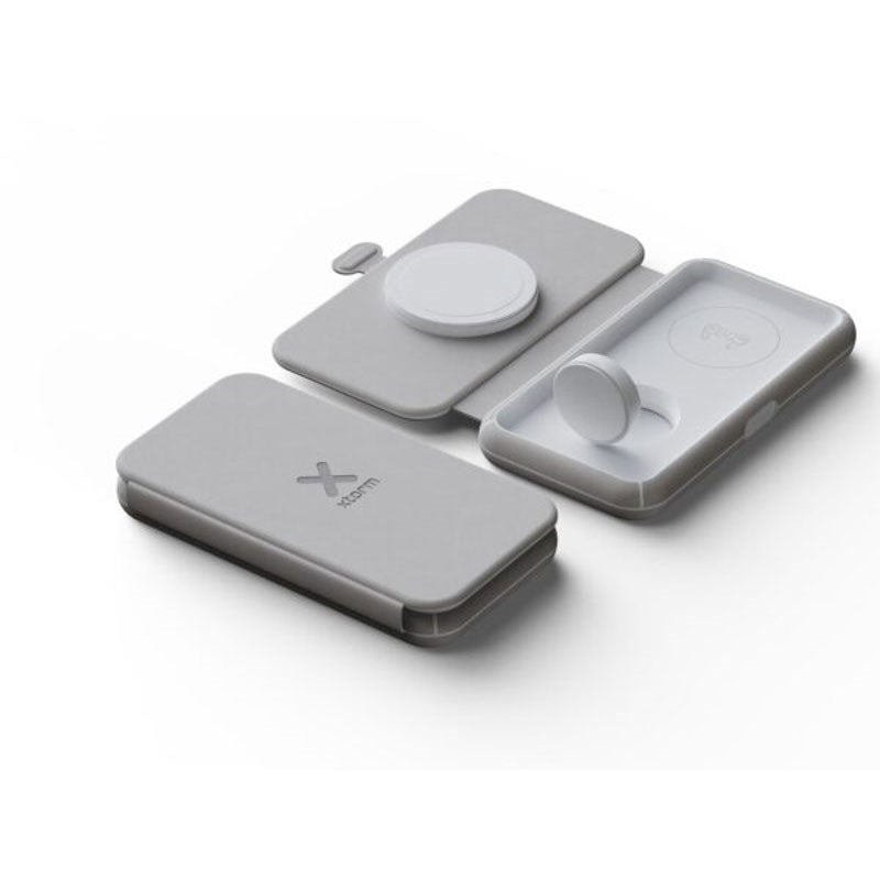Xtorm 3-i-1 Sammenleggbar Trådløs Reise­lader 15W – MagSafe Kompatibel - Hvit