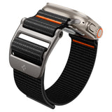 Apple Watch (42/44/SE/45/46/49mm) Spigen DuraPro Flex Nylon Reim - Svart