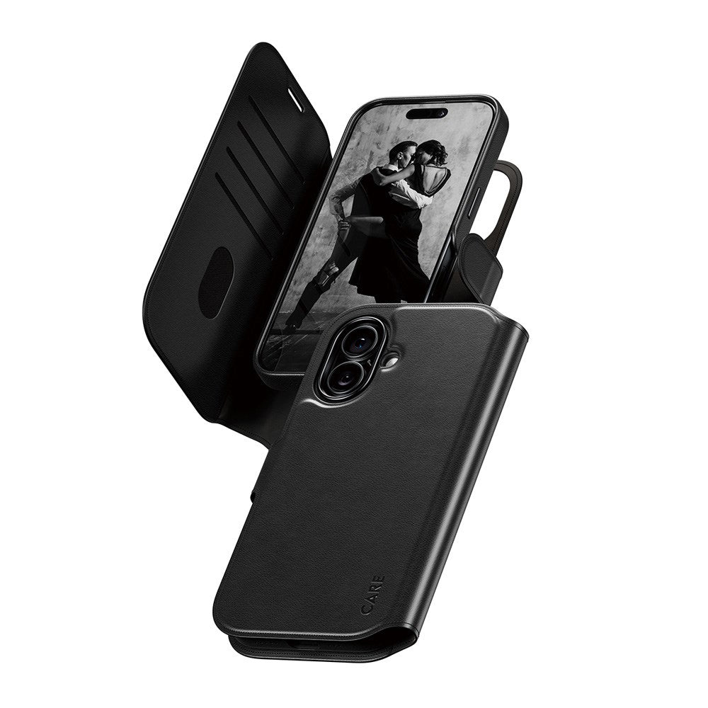 CARE by PanzerGlass iPhone 17 Feature Tango 2-in-1 Deksel med Lommebok - Svart