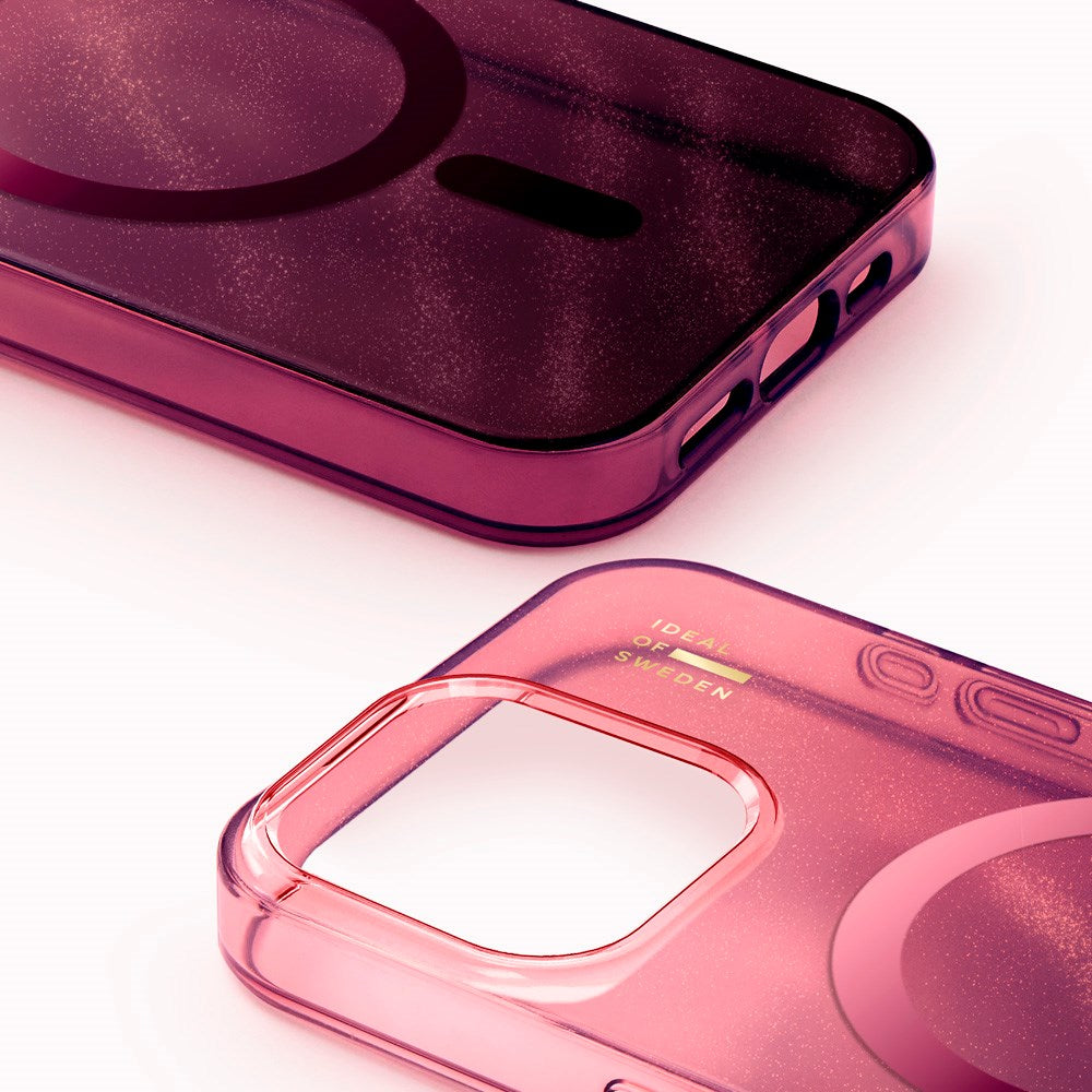iPhone 15 Pro iDeal Of Sweden Clear Deksel - MagSafe Kompatibel - Cherry Lacquer