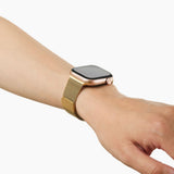 Apple Watch (42/44/SE/45/46/49mm) iDeal of Sweden Metall Klokkerem - Metalic Gold