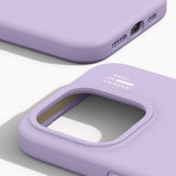 iPhone 15 Pro iDeal Of Sweden Silicone Deksel - Lavender Milk