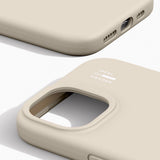 iPhone 17e / 16e / 15 / 14 / 13 iDeal Of Sweden Silicone Deksel - MagSafe Kompatibel - Cloud Dancer