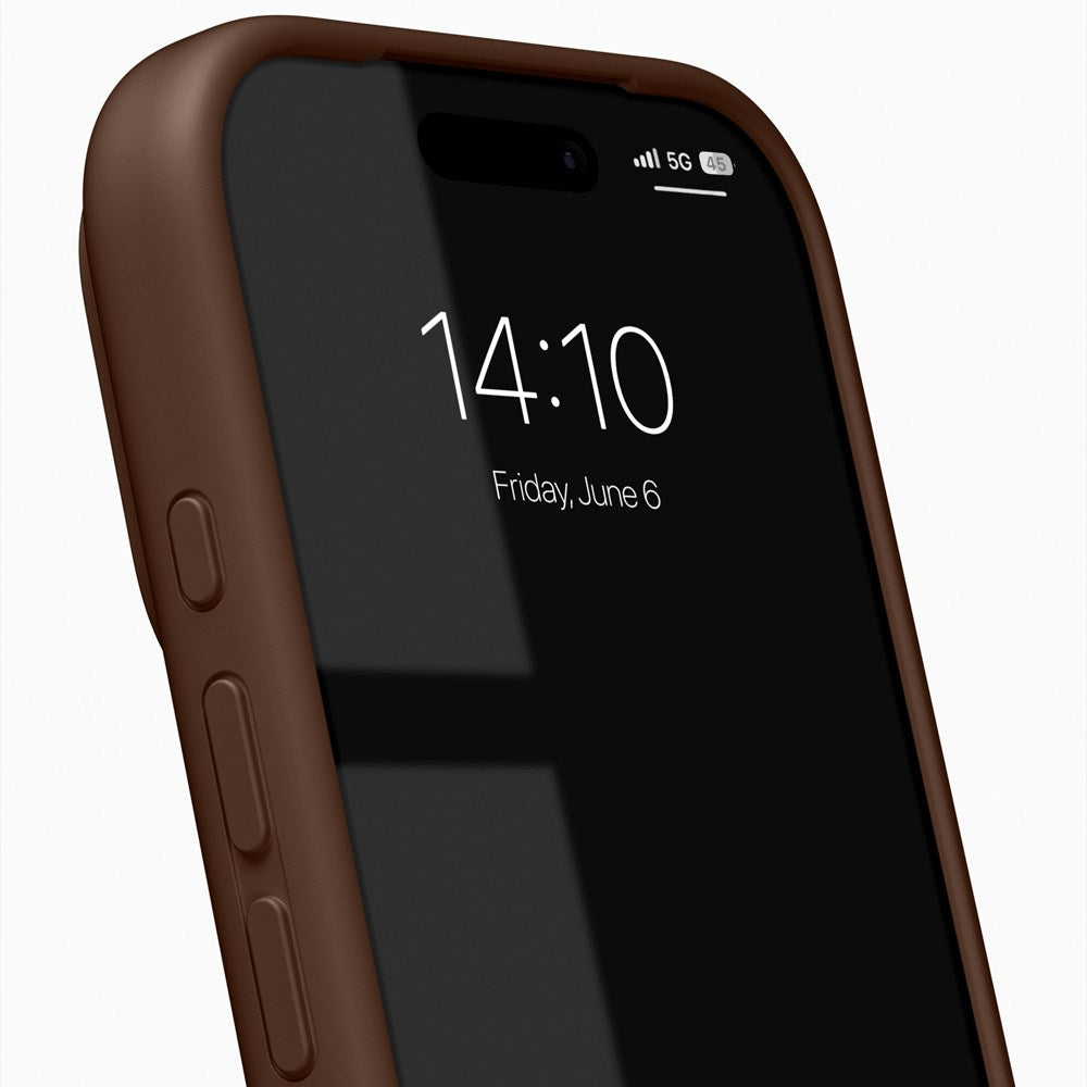 iDeal Of Sweden iPhone 17 Pro Silicone Deksel - MagSafe Kompatibel - Mocha Mousse