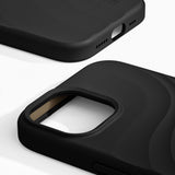 iPhone 17e / 16e / 15 / 14 / 13 iDeal of Sweden Soft Swirl Silicone Deksel - MagSafe Kompatibel - Velvet Black
