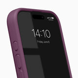 iPhone 16 Pro iDeal of Sweden Soft Swirl Silicone Deksel - MagSafe Kompatibel - Velvet Plum