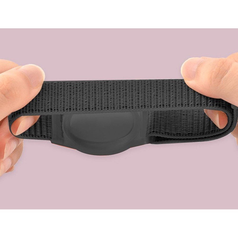 Lippa Justerbart Nylon Armbånd for AirTag 1. & 2. Gen. - Svart