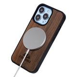 EIDERWOOD iPhone 13 Pro Magnetisk Tredeksel - MagSafe Kompatibel - Valnøtttre