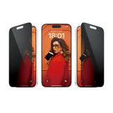 iPhone 15 Pro PanzerGlass Ultra Wide Fit Skjermbeskyttelse m. EasyAligner - Privacy - Diamond Strength - Gjennomsiktig / Svart Kant