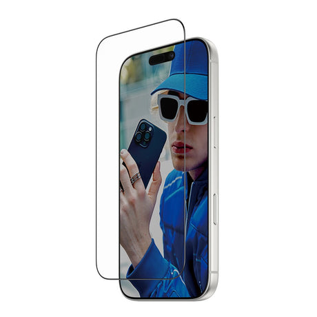 PanzerGlass iPhone 17 Pro Skjermbeskytterglass med FastFit In-A-Box - Ultra Wide Fit - Gjennomsiktig